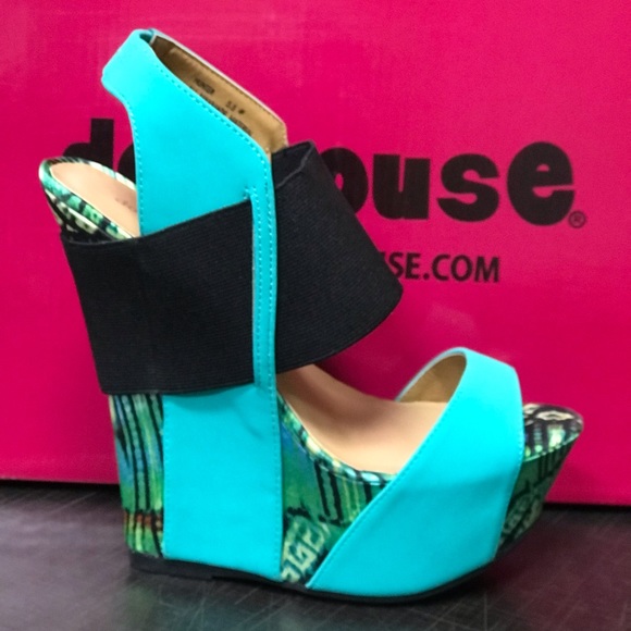 Platform Wedge💗 - Picture 2 of 10